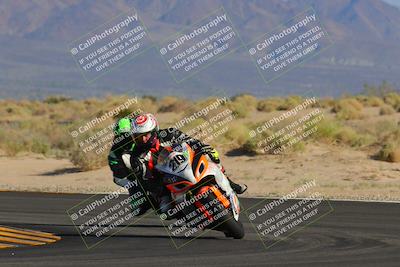 media/Oct-29-2022-CVMA (Sat) [[14c0aa3b66]]/Race 8 Supersport Middleweight/Folder 2/